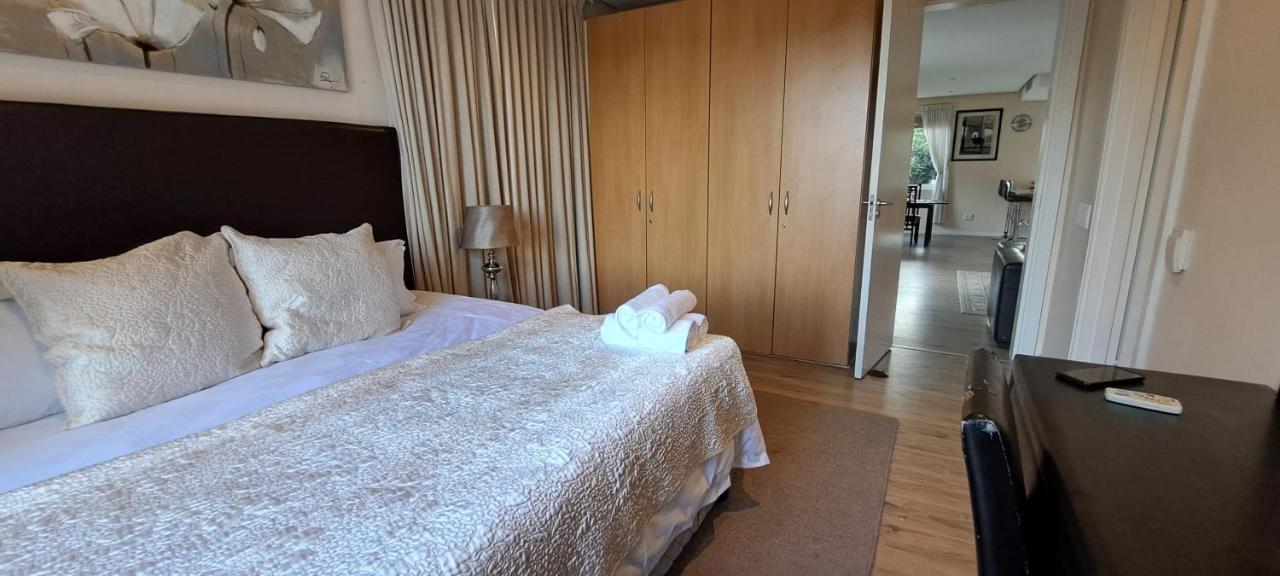 V&a Waterfront Marina Family 201 Altmore Apartment Cape Town