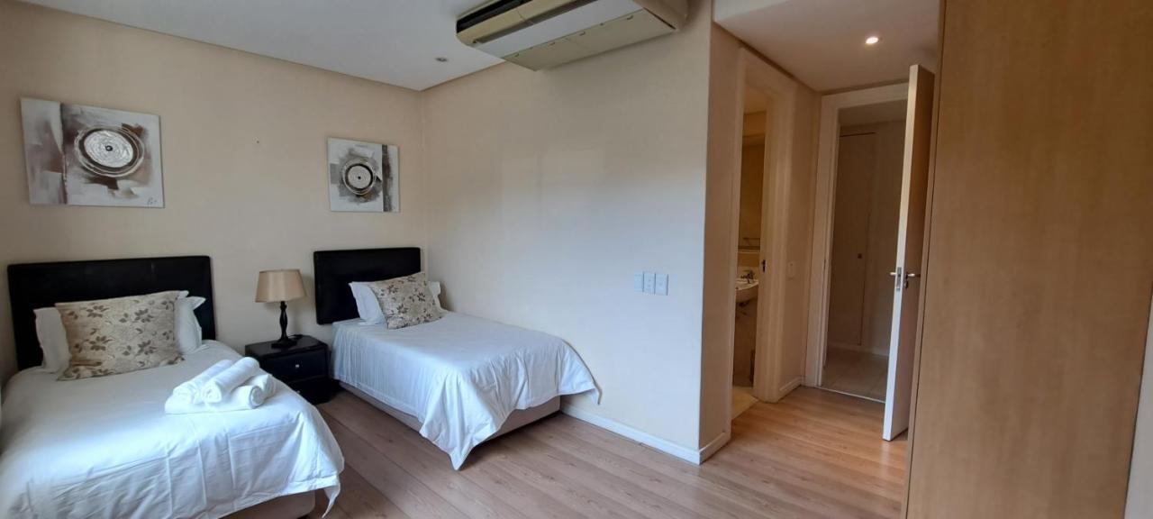 V&a Waterfront Marina Family 201 Altmore Apartment